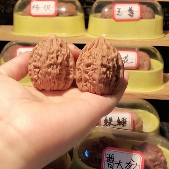 勿***心文玩核桃把件虎头王
