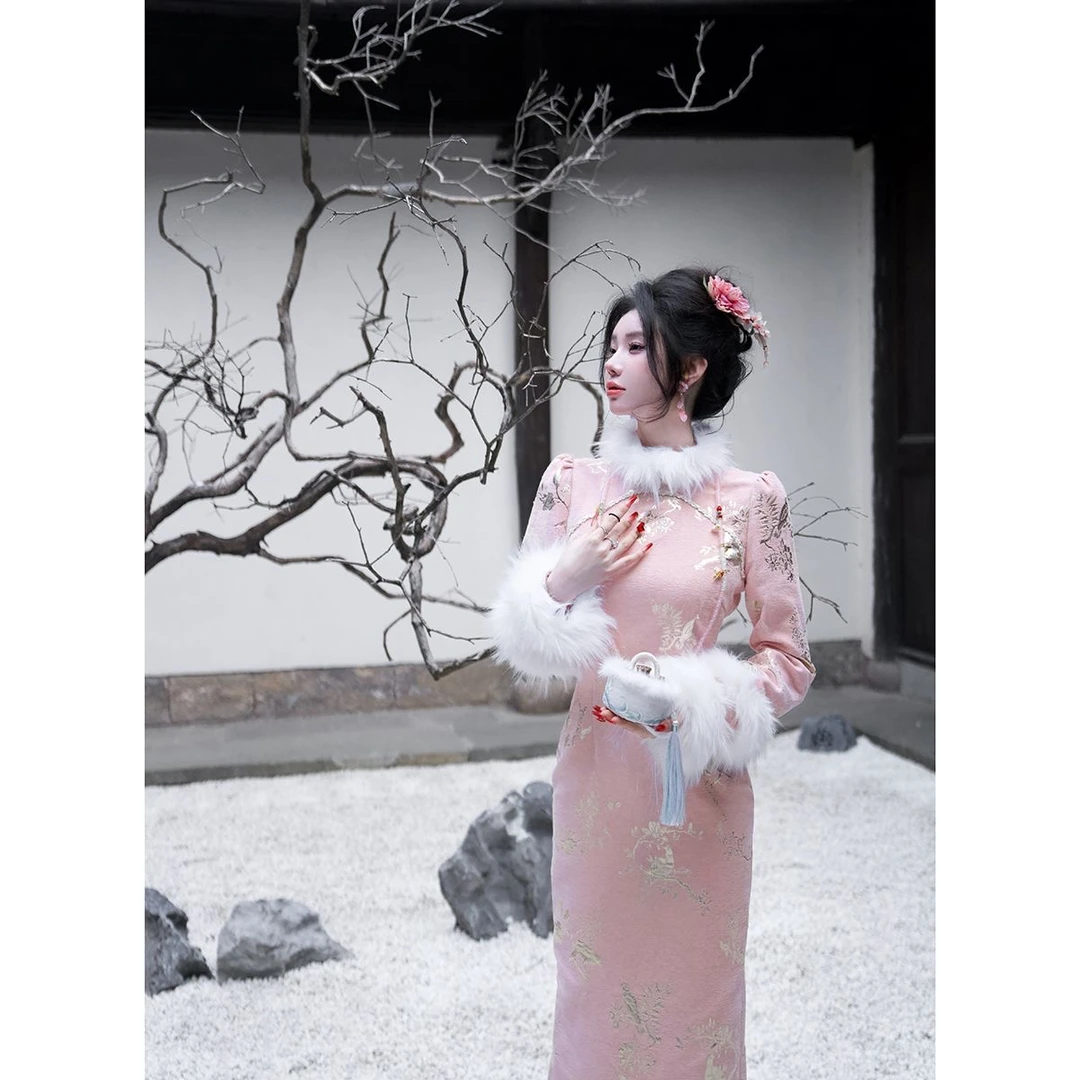 公主家霞霞9581仙女粉色金丝刺绣加绒加厚修身长款旗袍优雅名媛