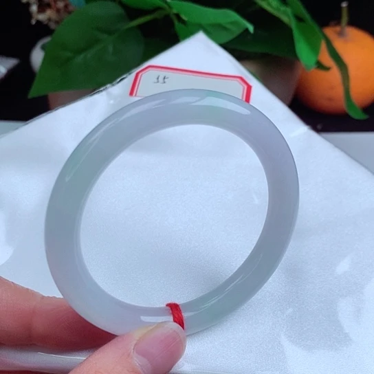 翡翠手镯未镶嵌   圆条55 冰春彩