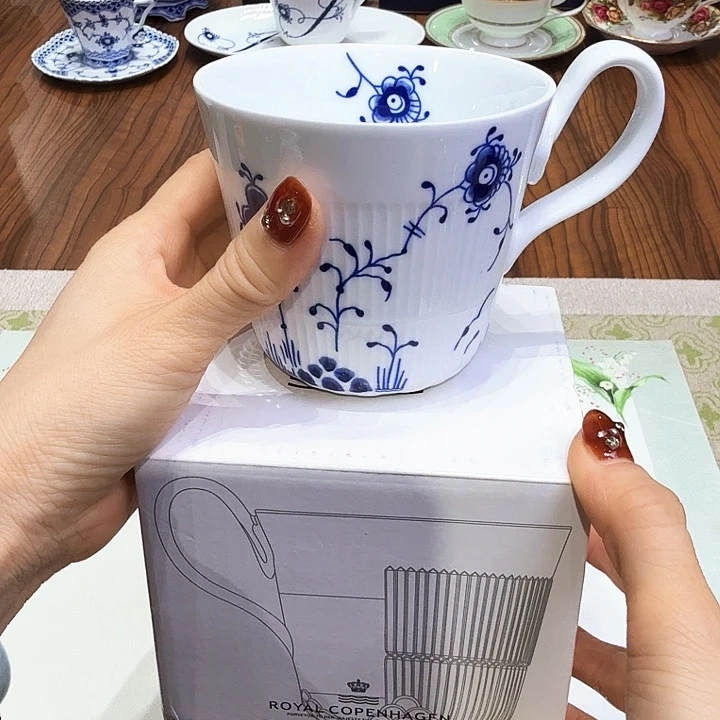 瓷片杯子杯子杯子水杯杯子水杯