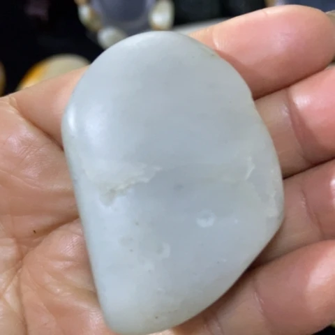 和田玉未镶嵌把件32