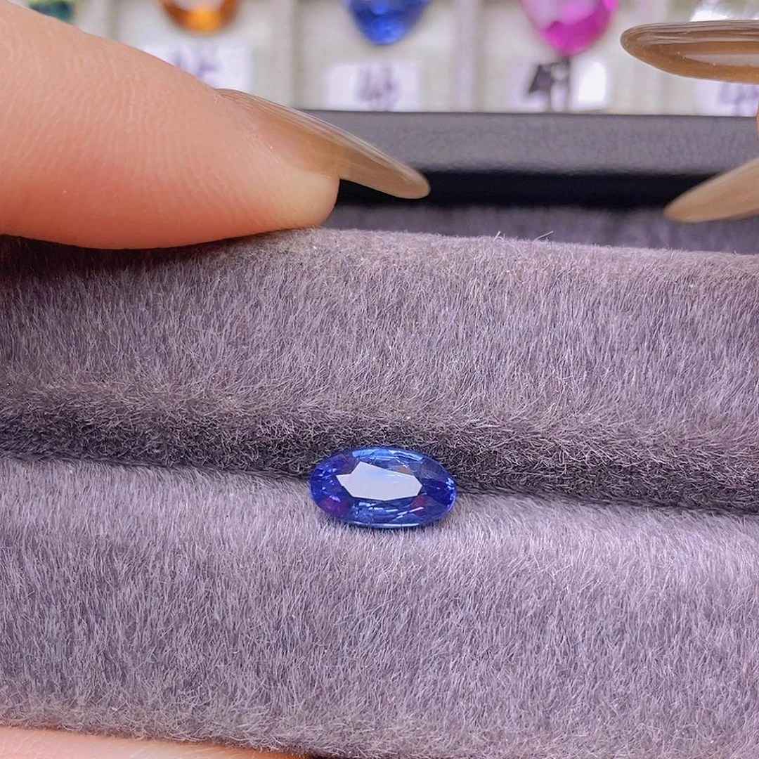 裸石蓝宝石无烧矢车菊VB评级2.12ct/0060新货