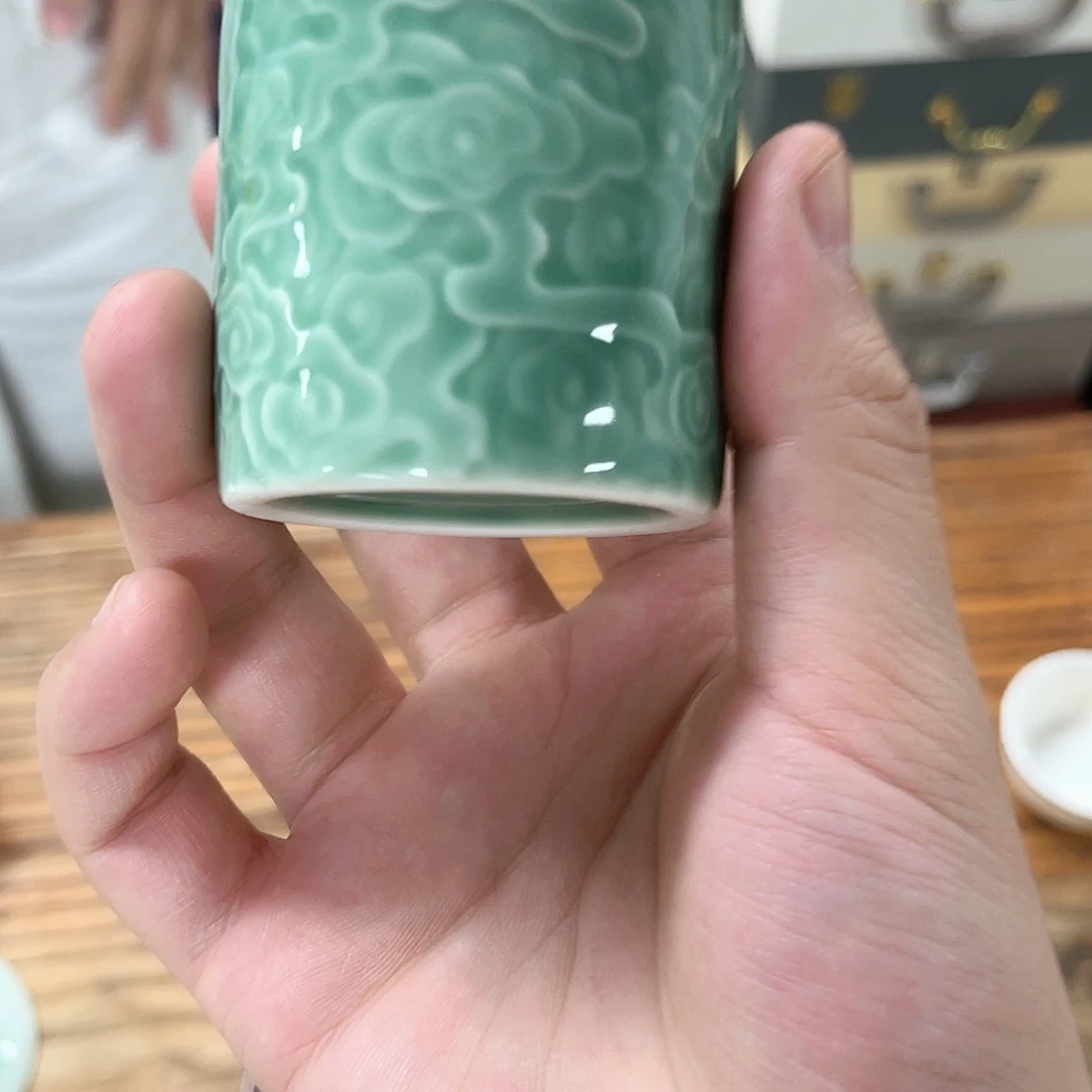 孤品茶具套装等。