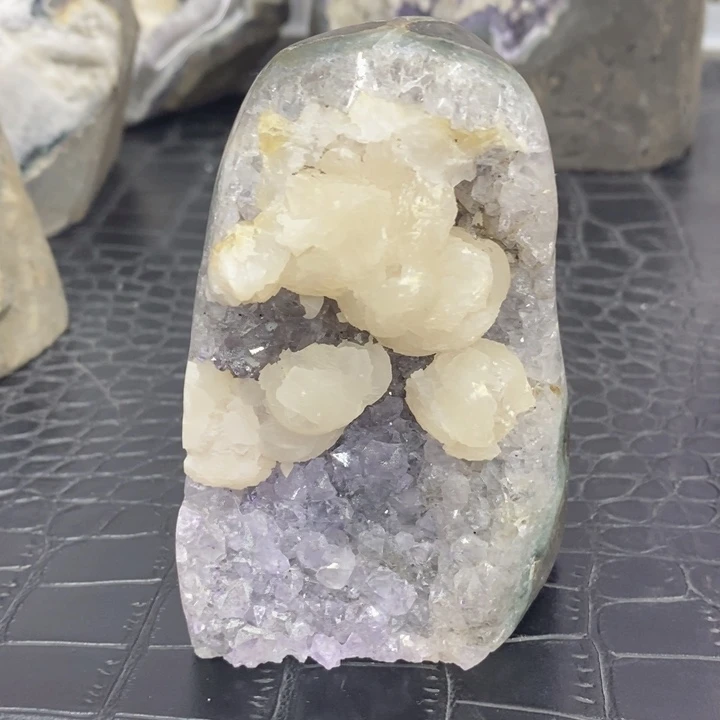 未镶嵌珠宝半成品紫晶