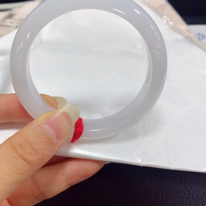 定制翡翠未镶嵌565758胶润带红翡洒金