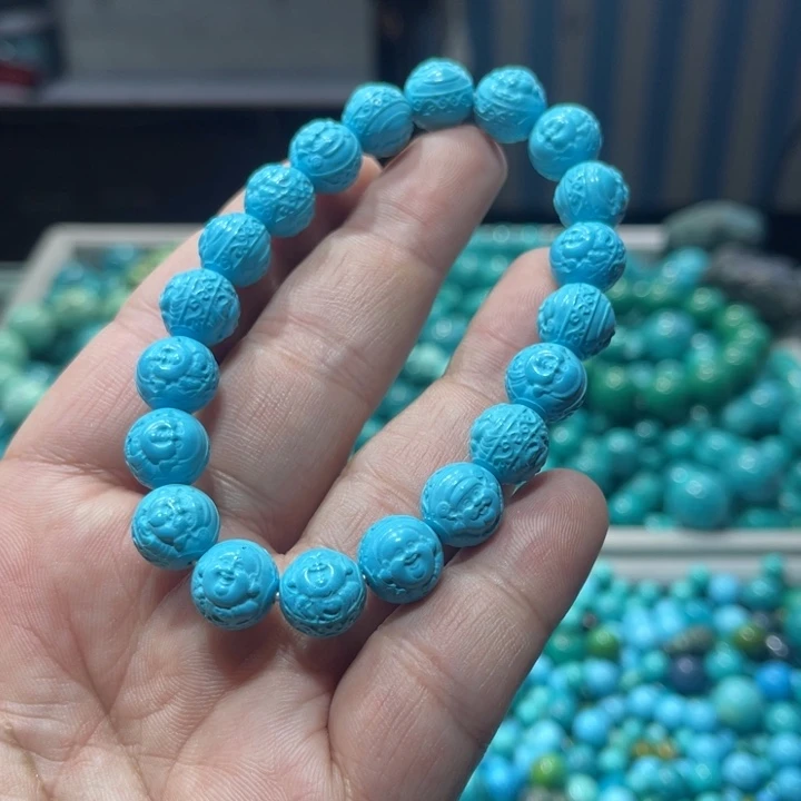 高瓷精品雕刻精美