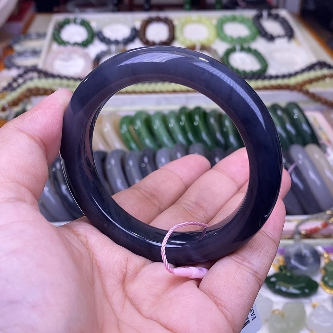 颈饰未镶嵌和田玉收藏级57-58烟紫浓紫半山水手镯