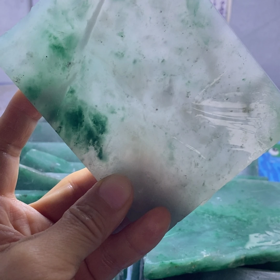 雨***露定制石英质玉（非洲翠）天然非州翠手镯