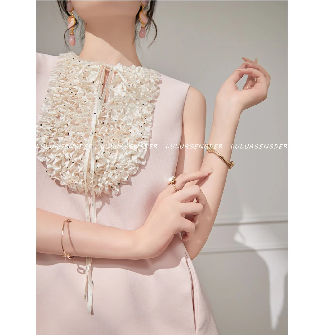 【现货】韩系气质甜美减龄粉色连衣裙女2025夏别致设计感显瘦短裙子