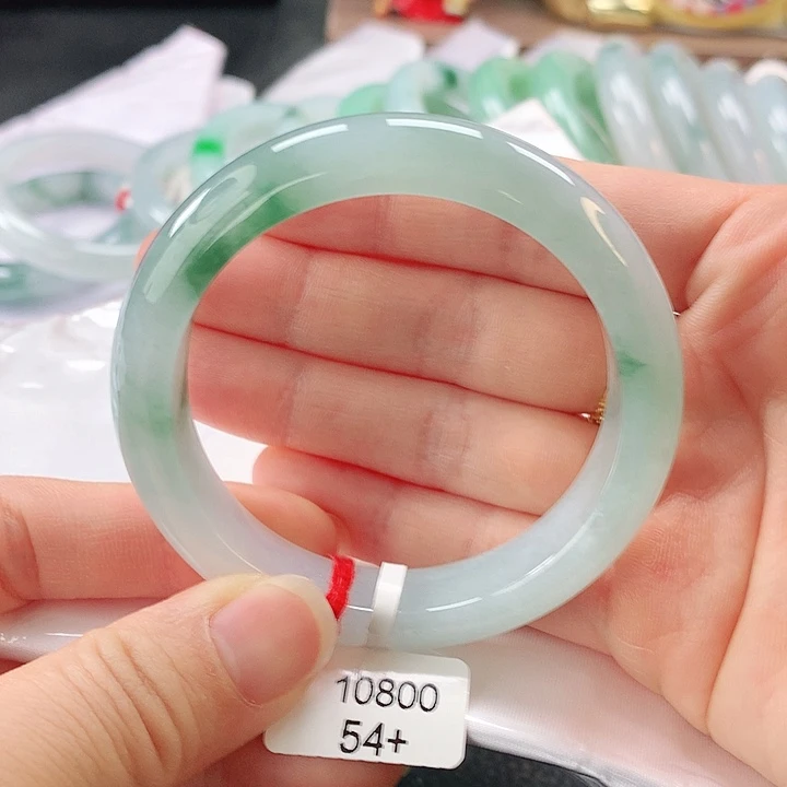 未镶嵌手镯翡翠缅甸A货翡翠手镯