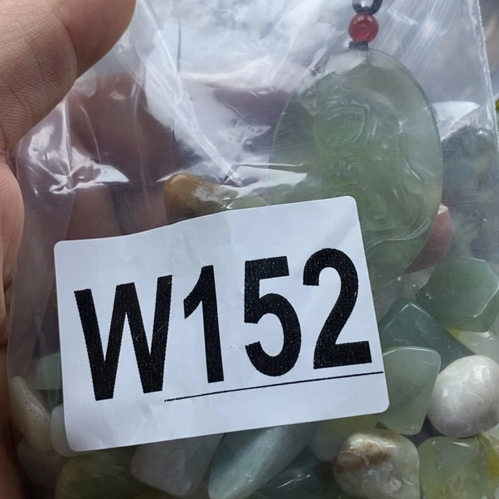 蛇纹石玉未镶嵌珠宝奇石