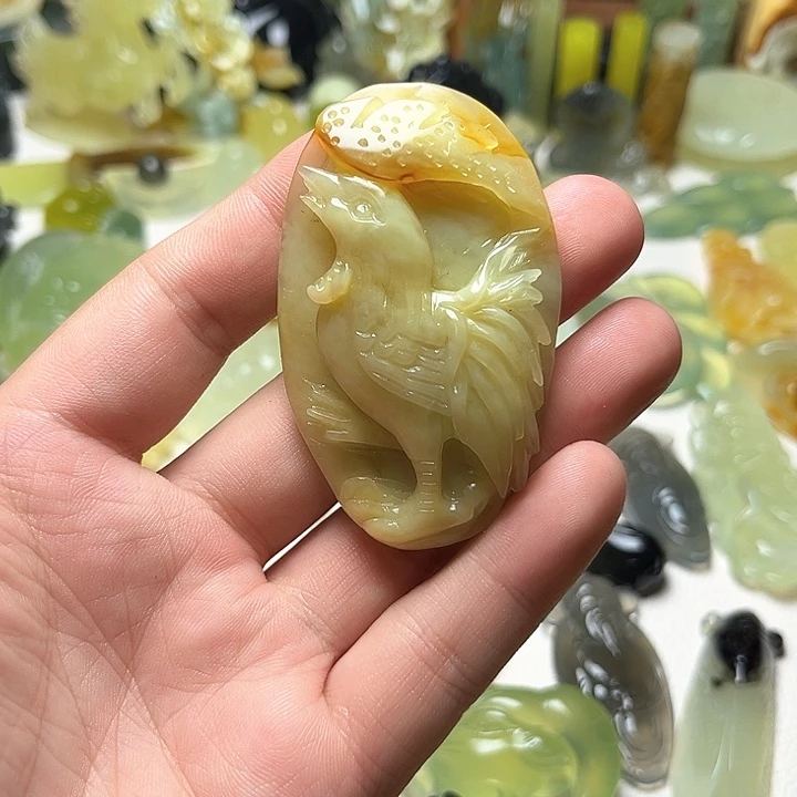 未镶嵌蛇纹石玉颈饰