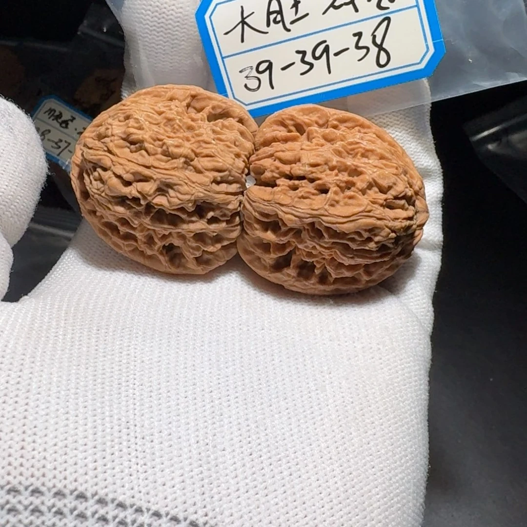 文玩核桃把件35号南疆