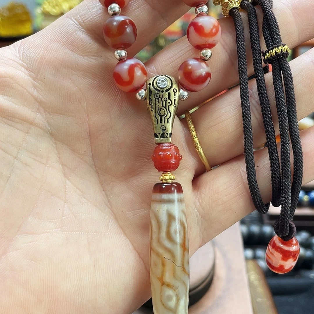 玛瑙/玉髓未镶嵌多样性发一条