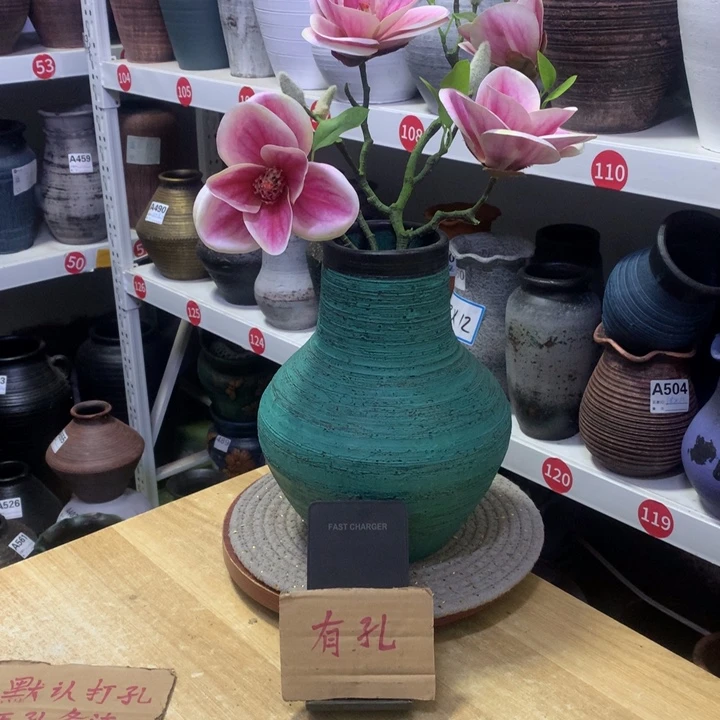 【闪购商品】红陶瑕疵有孔高25口9