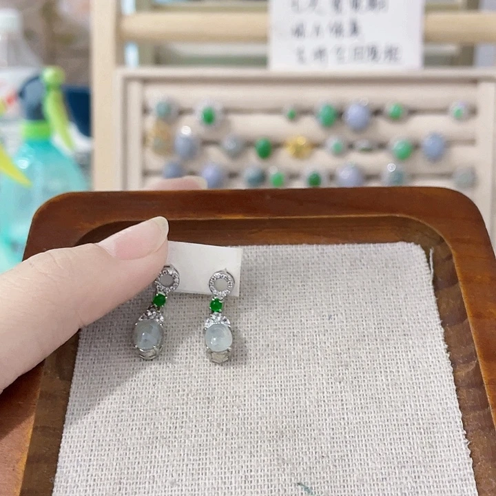 翡翠未镶嵌颈饰天然翡翠Ａ货