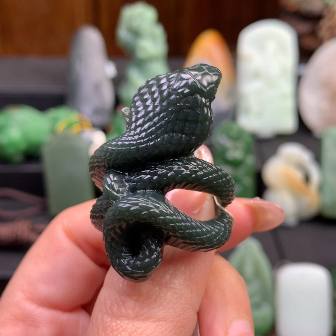 和田玉挂件未镶嵌