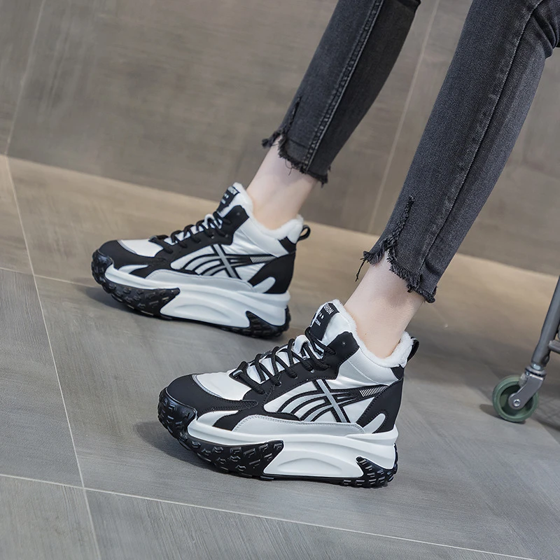 【清仓】6cm加绒厚底高帮鞋女