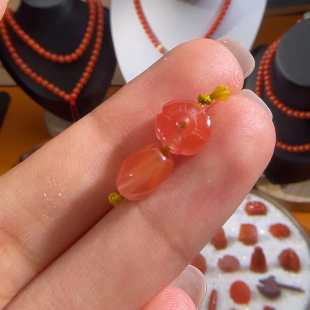 南红玛瑙套装（2个），不退换未镶嵌