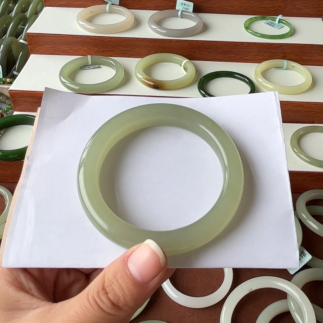 和田玉手镯未镶嵌g***e