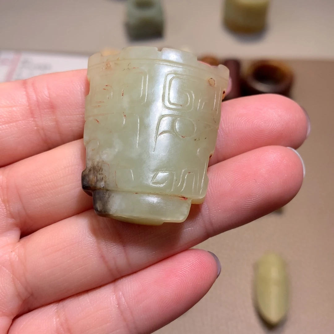 和田玉（糖玉）颈饰未镶嵌八*