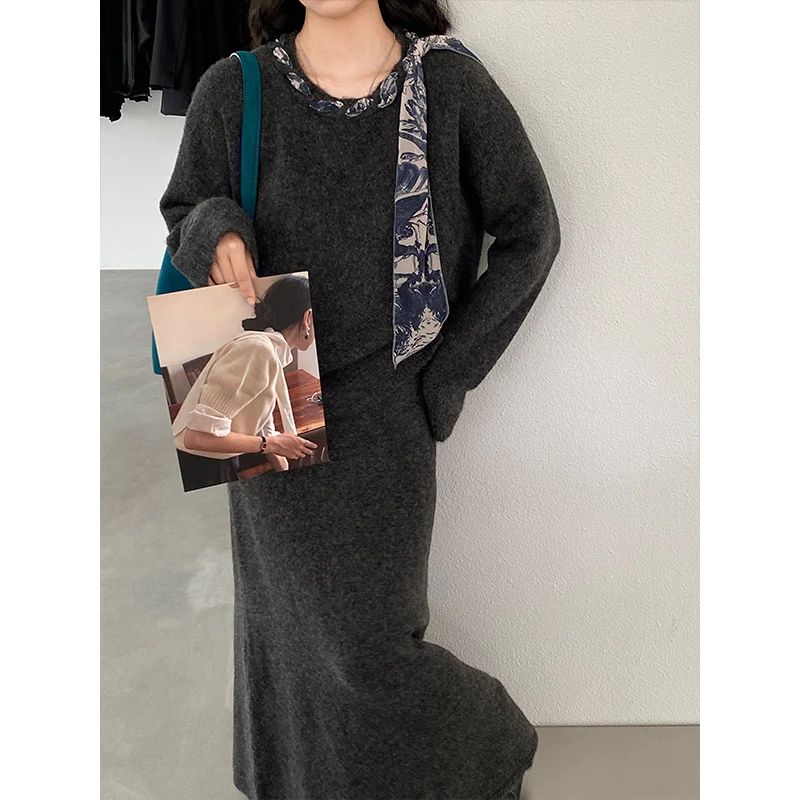 【福利款 不退换】江左 配丝巾毛衣上衣+半身裙针织两件套装 N830