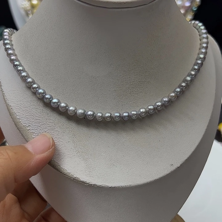 颈饰未镶嵌淡水珍珠
