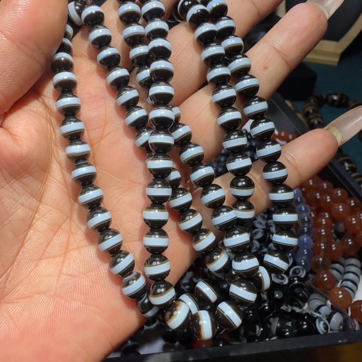 未镶嵌颈饰玛瑙/玉髓