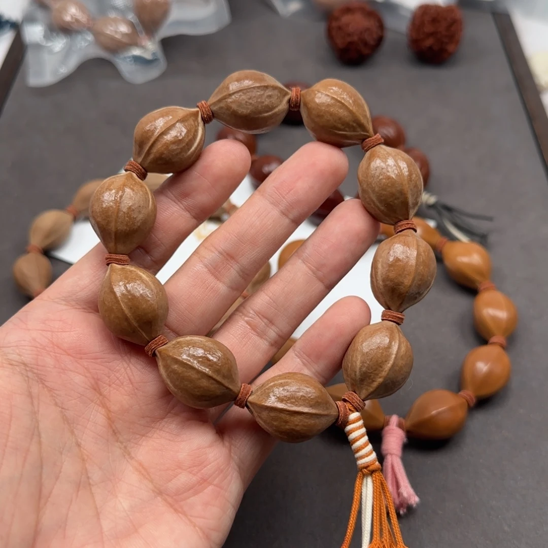 手串橄榄核1.8✖️2.6放漏