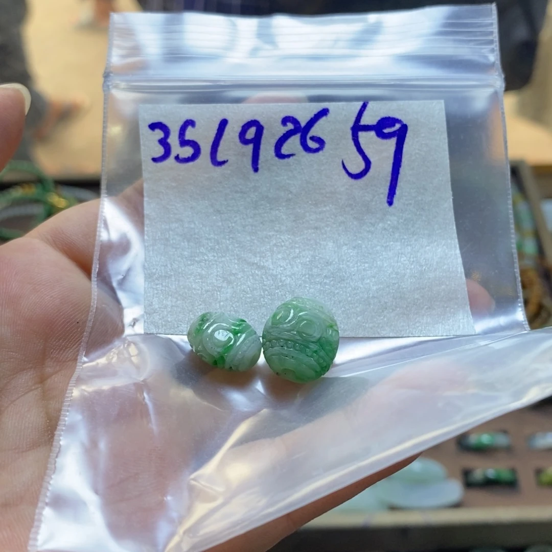 未镶嵌定制翡翠翡翠