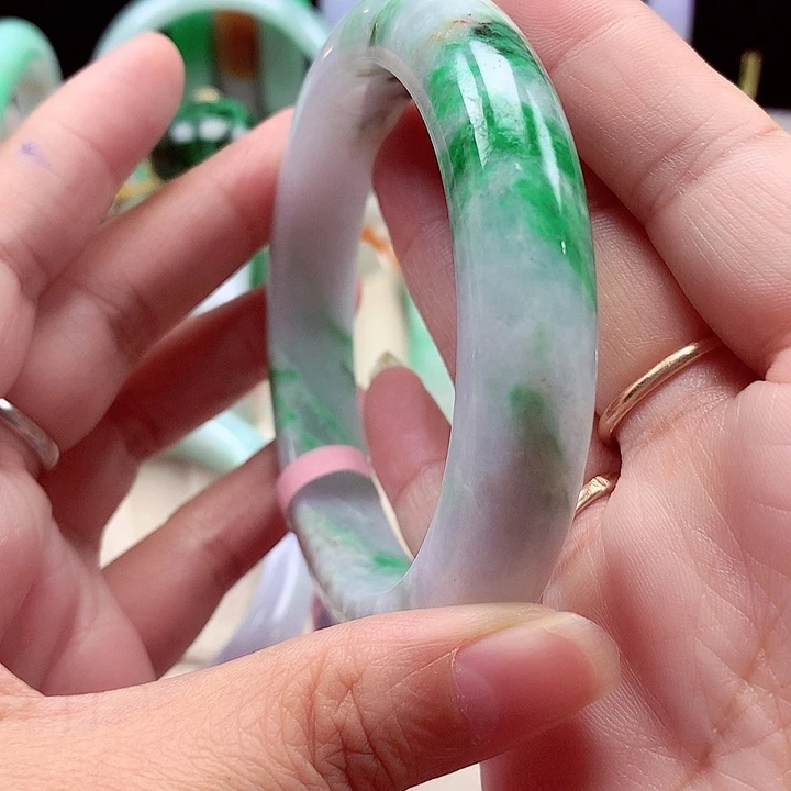 未镶嵌手镯翡翠翡翠
