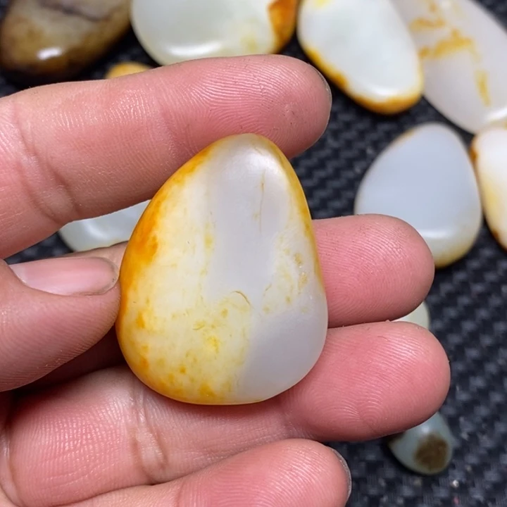 和田玉（白玉）珠宝奇石未镶嵌