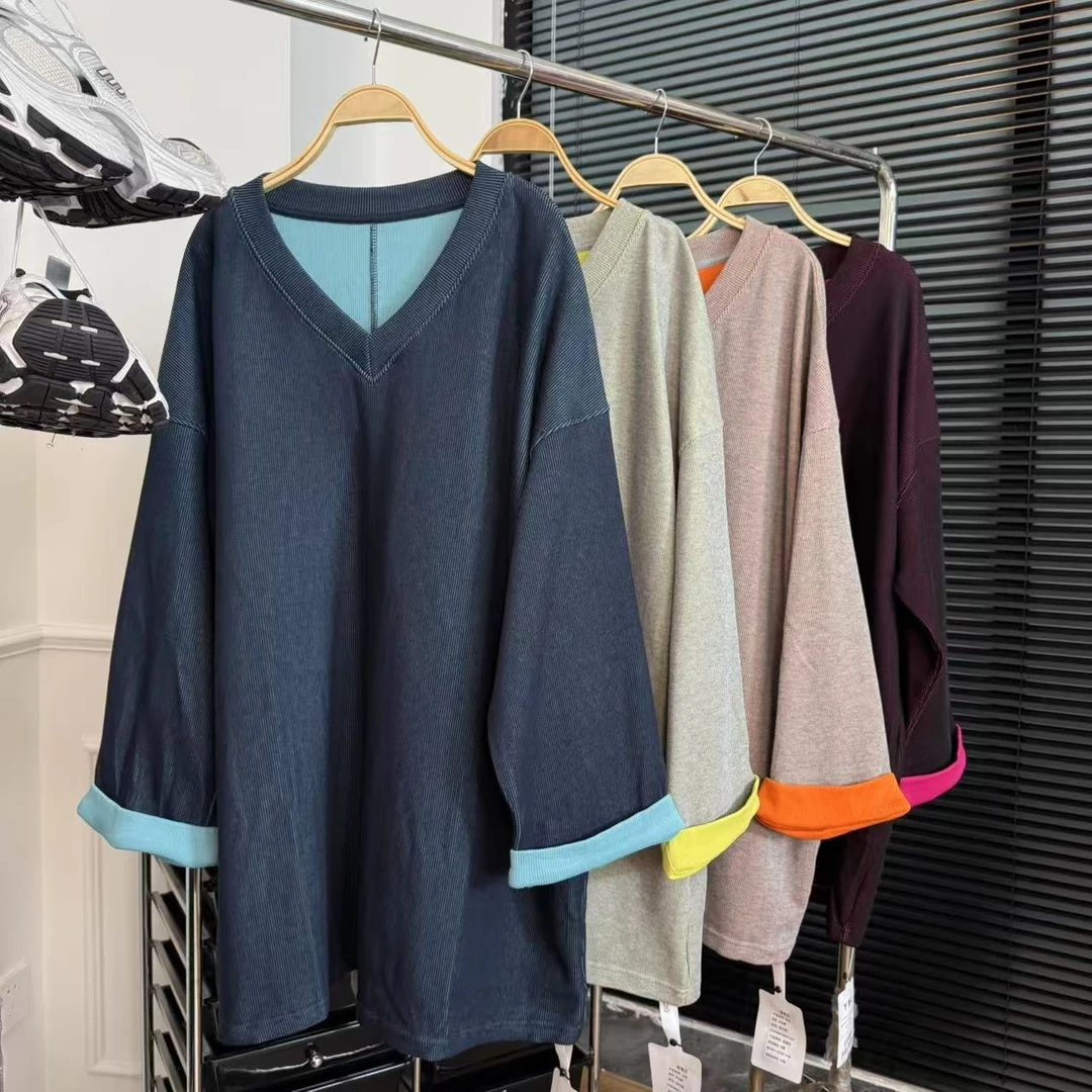 LIN美人女装杂货铺 V领韩系时尚宽松大码长袖百搭撞色T恤