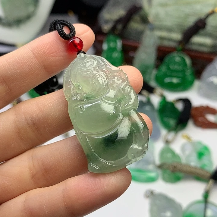 吊坠(赠链)未镶嵌翡翠