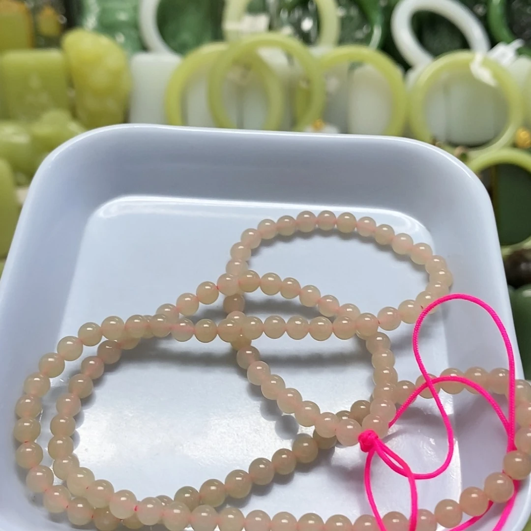 【闪购商品】颈饰未镶嵌和田玉