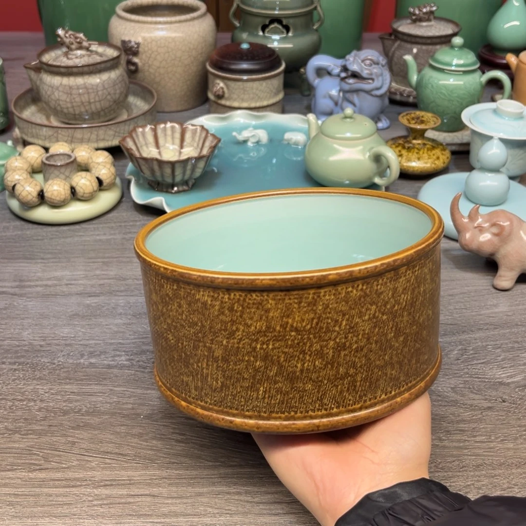 黄灿   璞玉  水盂