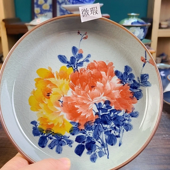 瓷片手工制作工艺精湛等