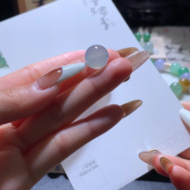 翡翠散珠12.7雾霾蓝珠子