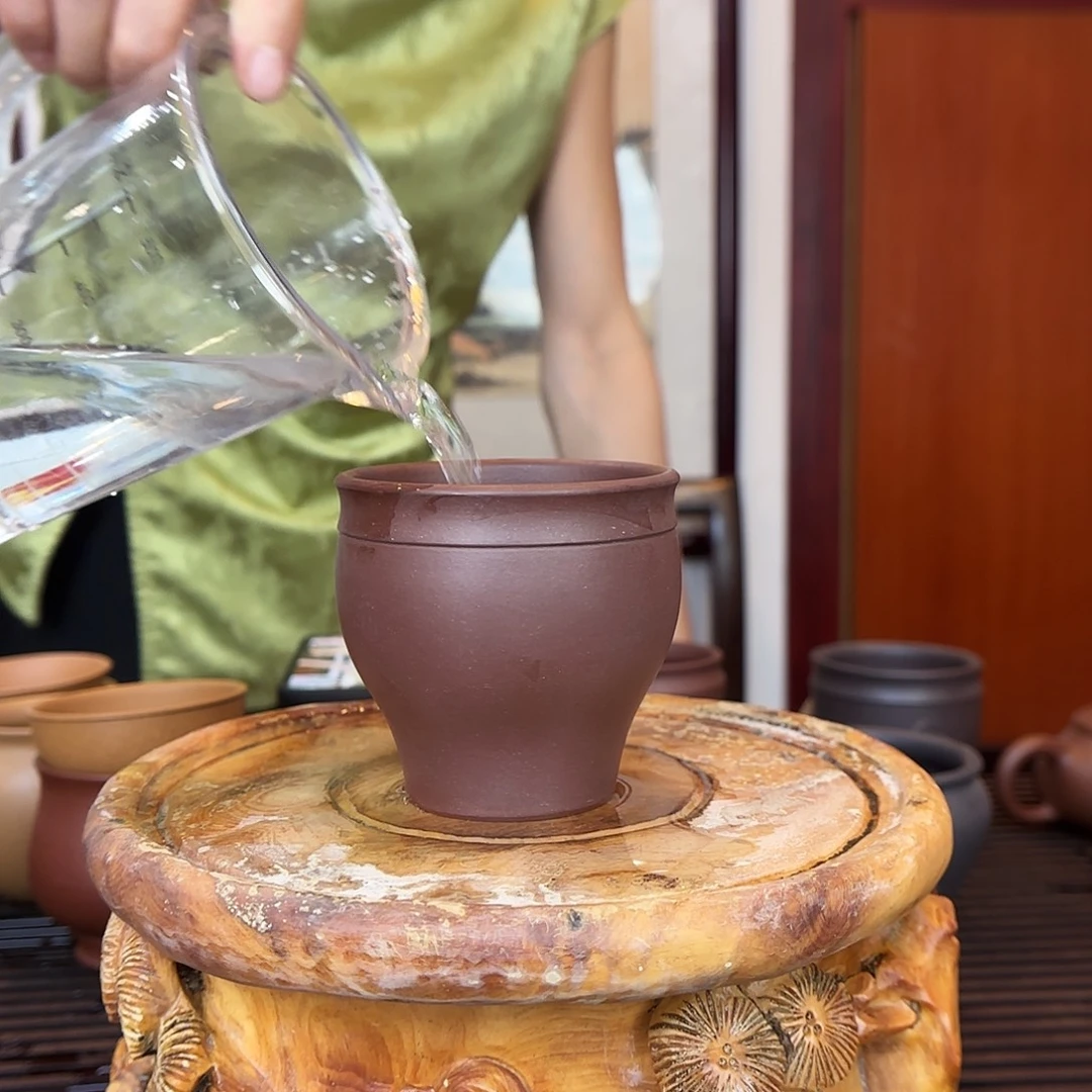 茶壶紫砂一壶李紫砂