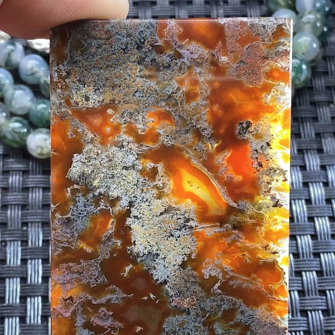 未镶嵌颈饰玛瑙/玉髓大*