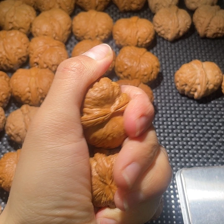 文玩核桃吊坠你****呢14689053215789