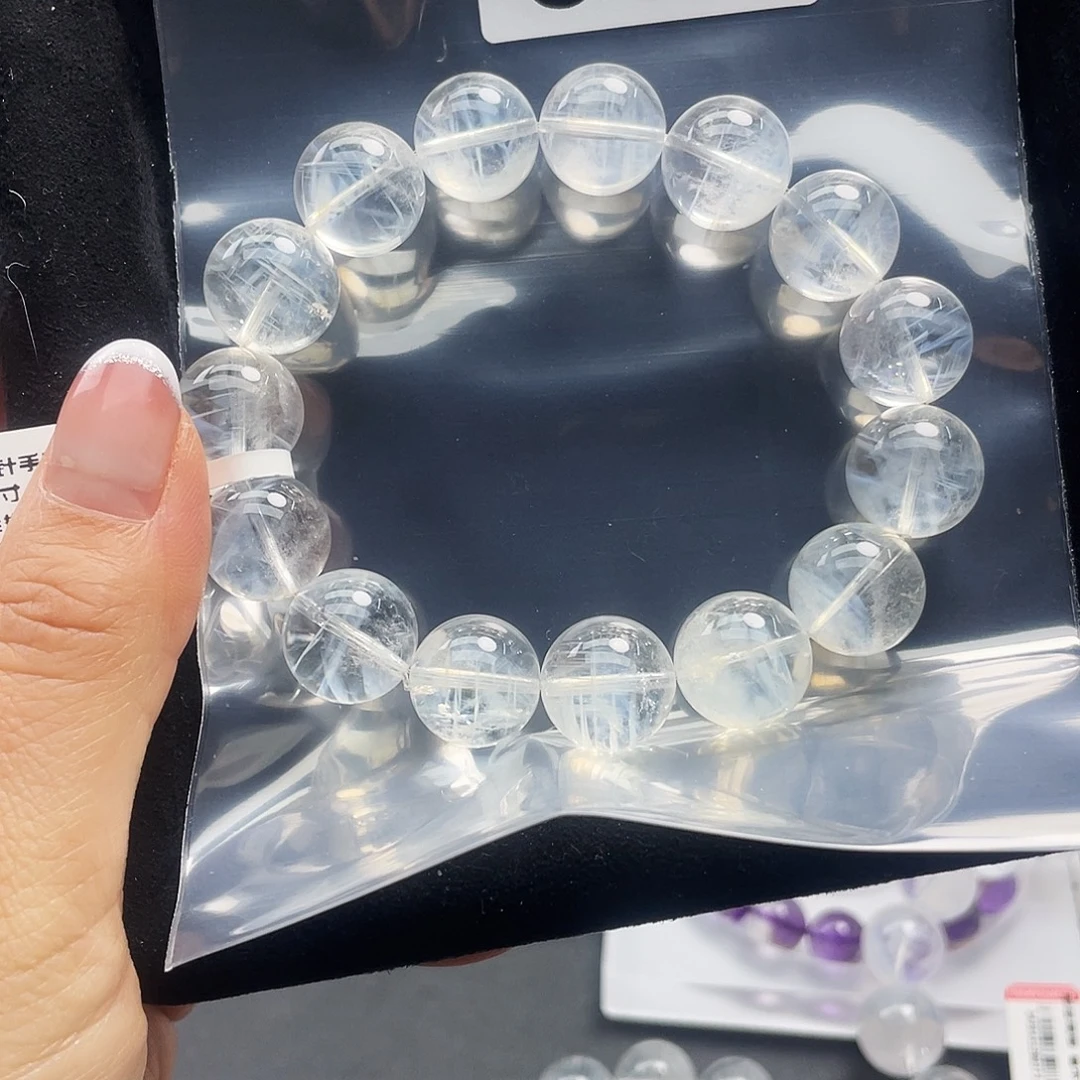 睿***白手绳水晶未镶嵌手串581。