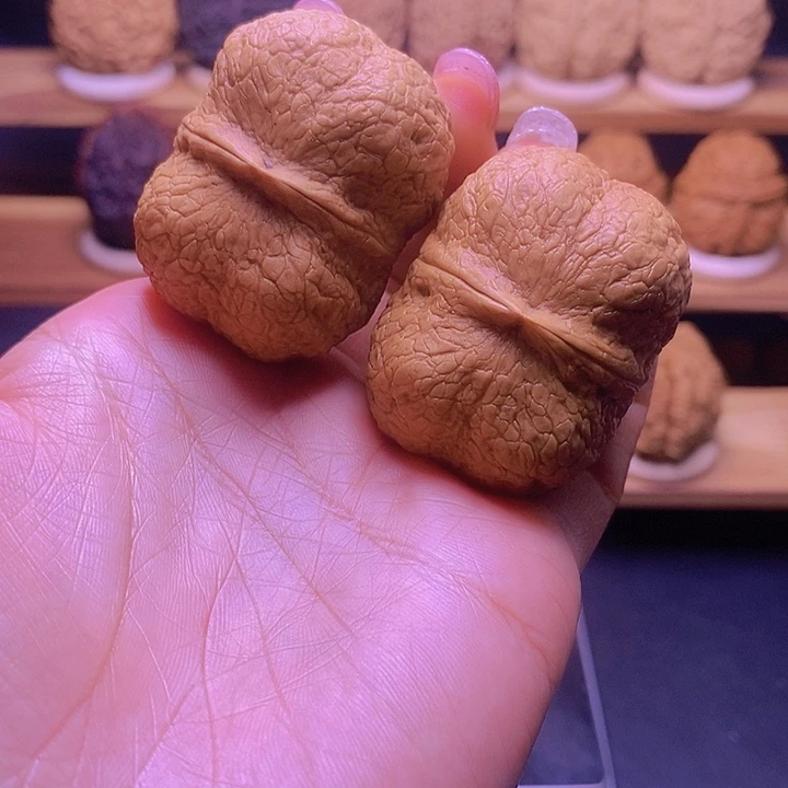 把件桃核云鼎方块44mm