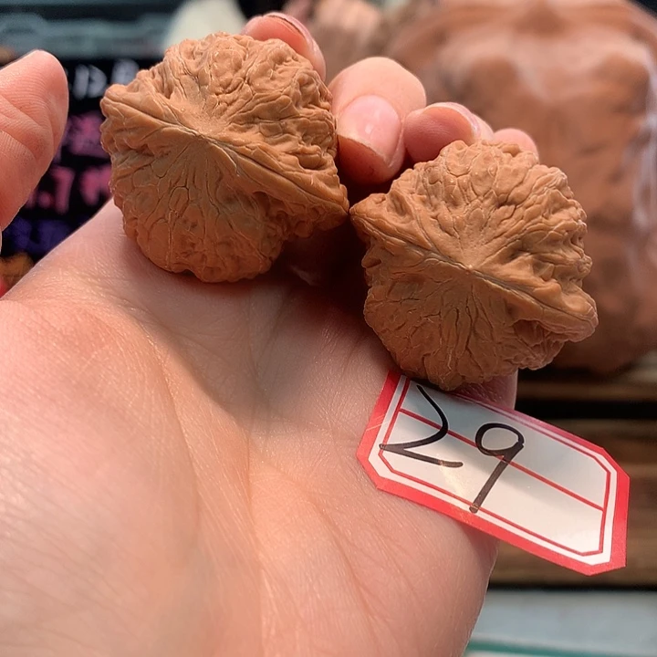 吊坠桃核40尺铁锤