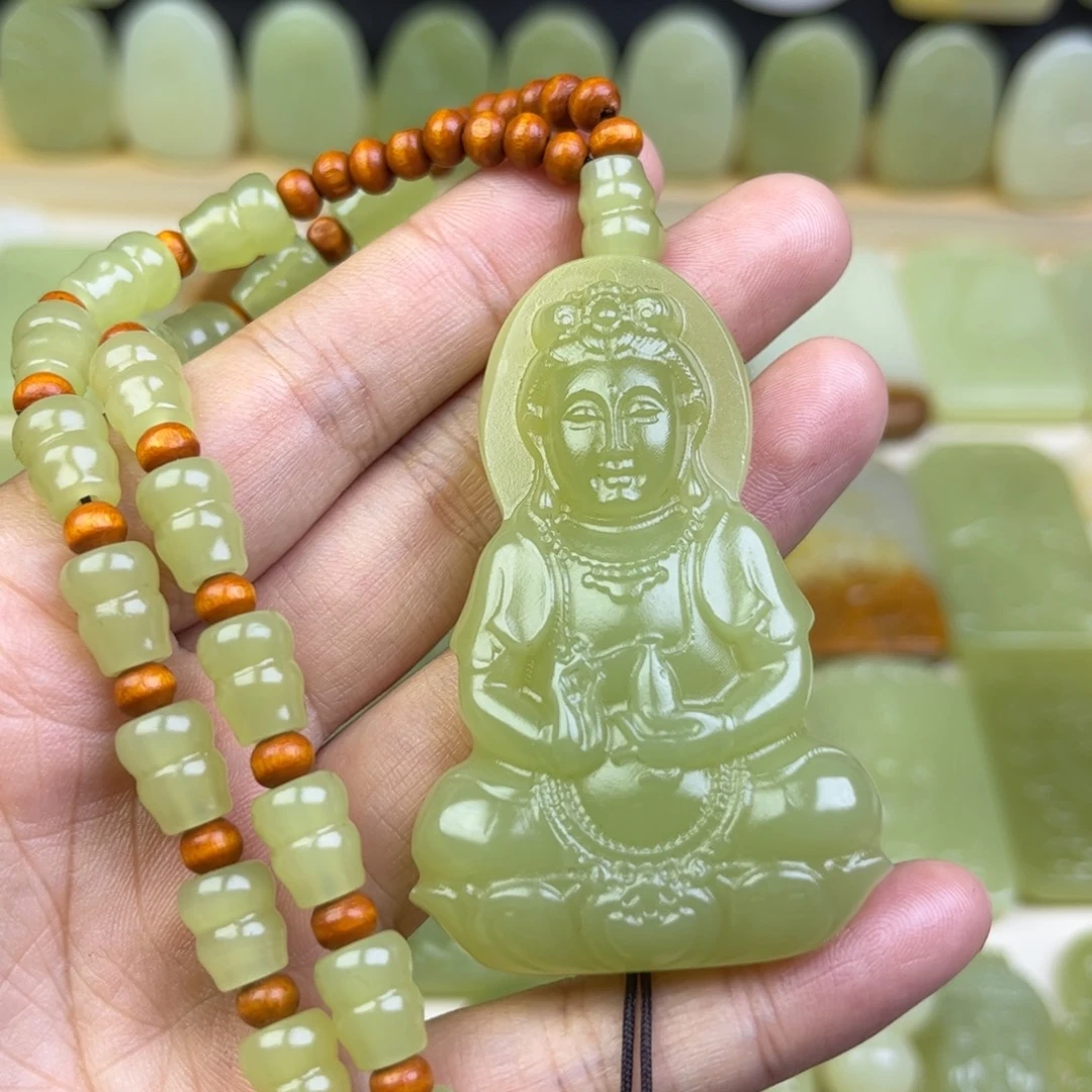 新疆昆仑山料观音