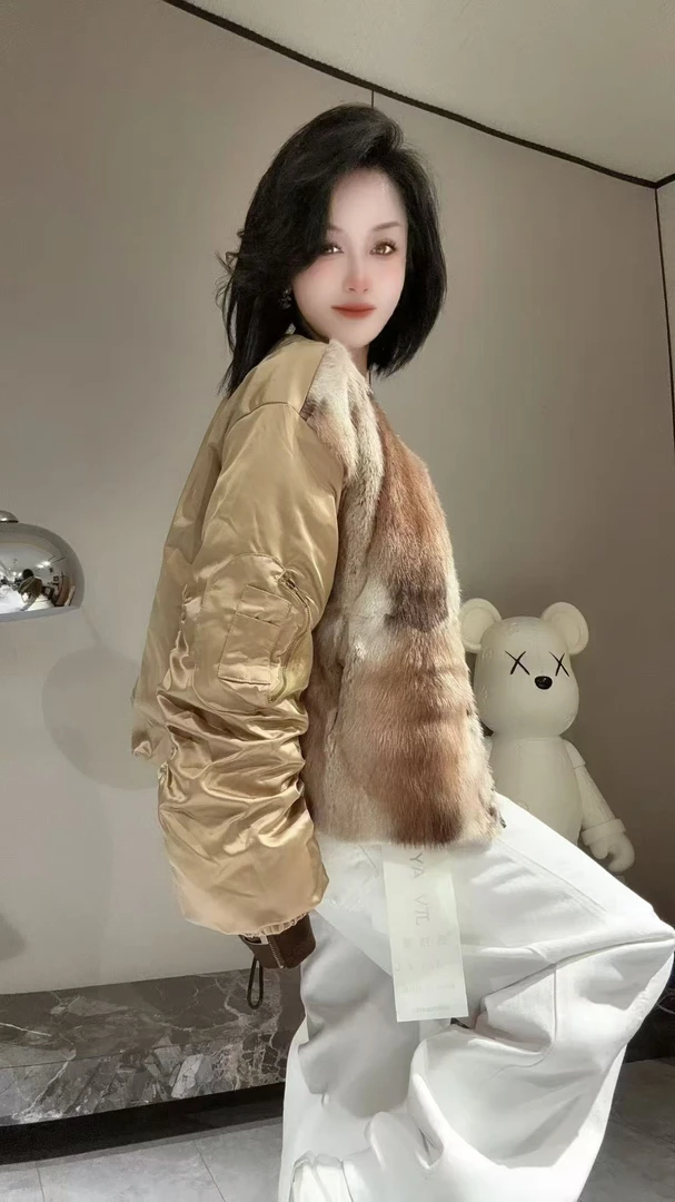 【美丽姐】气质外套时尚保暖秋冬拼接冬季重工