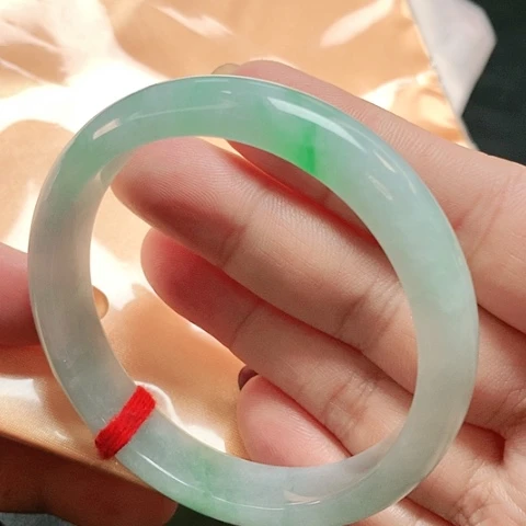 未镶嵌手镯翡翠正圈0107