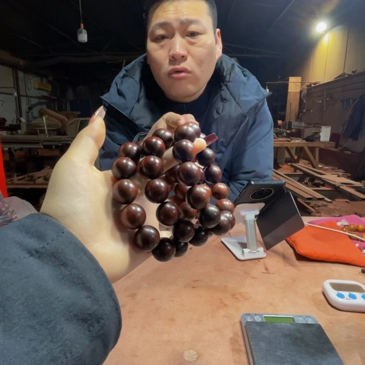 檀香紫檀（小叶紫檀）1.8满金星泥中泥清库存