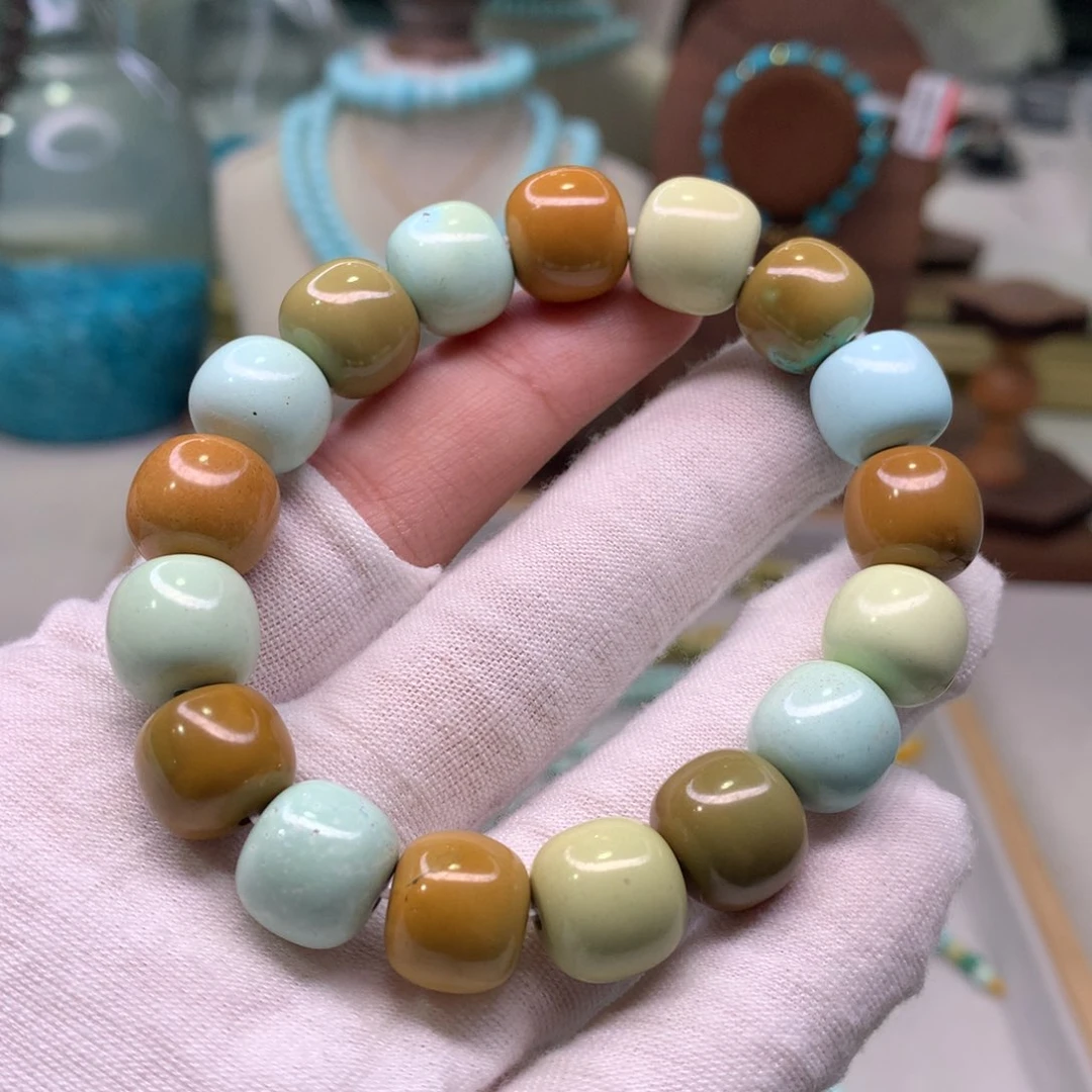 绿松石配饰未镶嵌