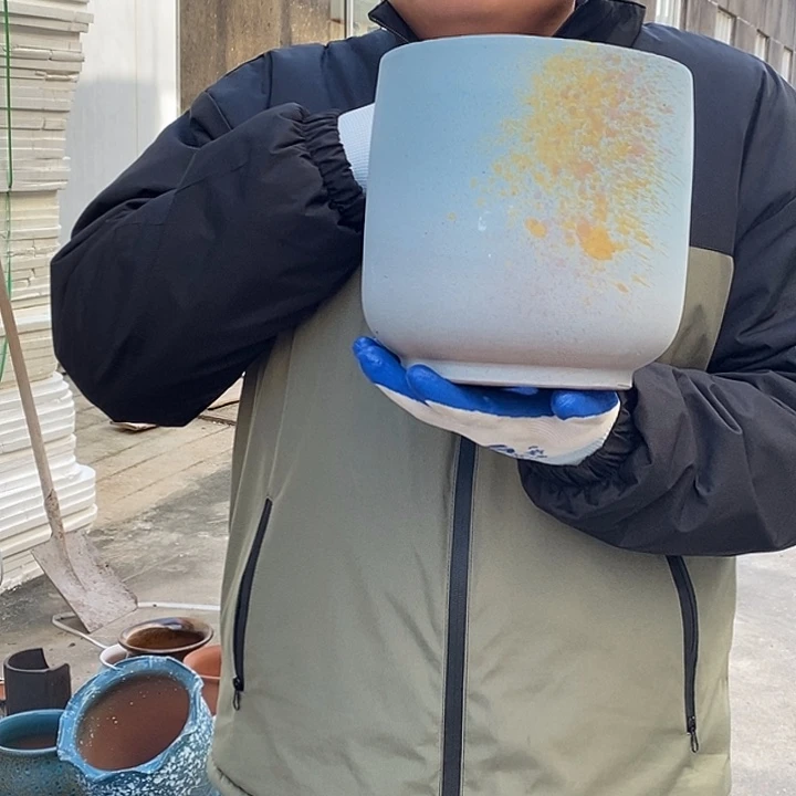 紫砂花盆口19高19 瑕疵